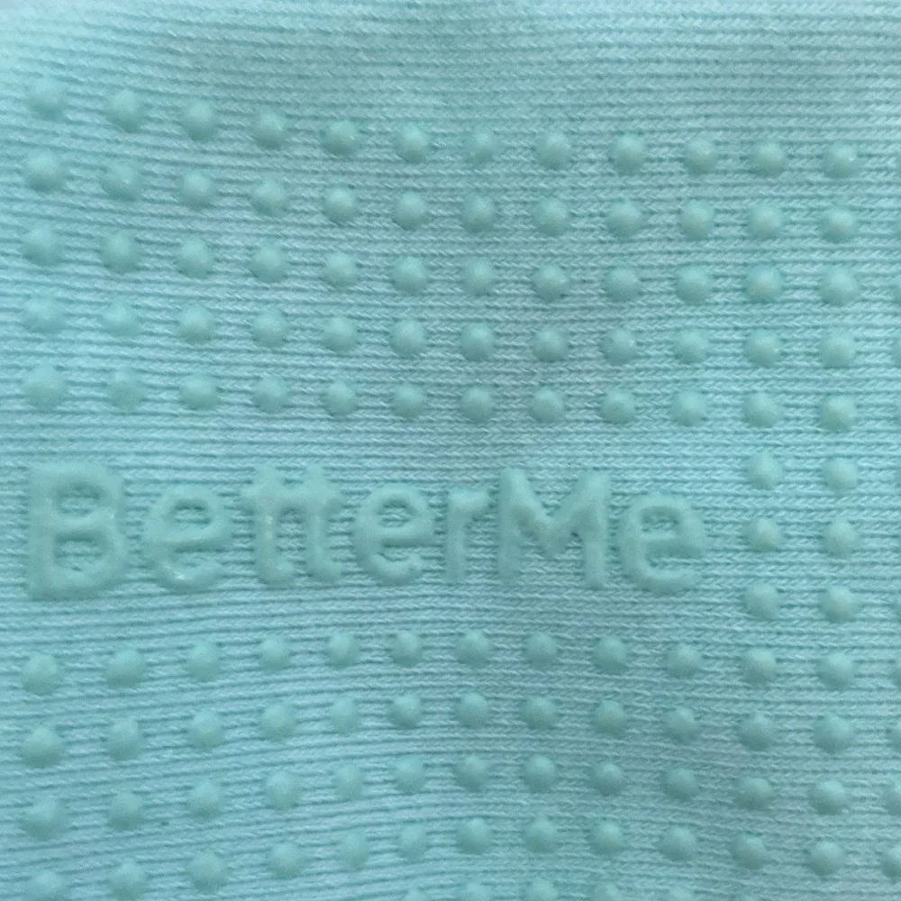 NWT Better Me Pilates Grip Socks‎ in subtle mint